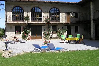 Cascina Curairone