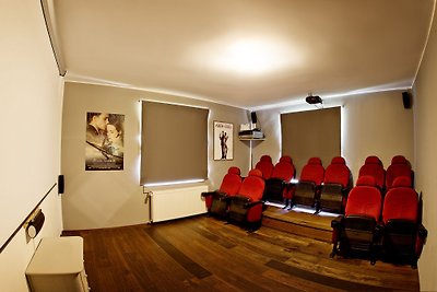 WesterwaldVilla 10 P Wellness Cinema