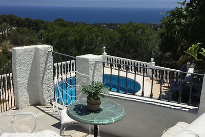 Villa Altea - met zwembad en uitzicht op zee