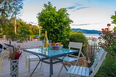 Design-Finca Apartment mit Garten