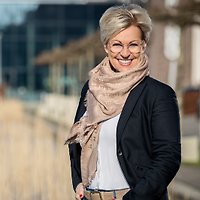 Frau A. Schulz