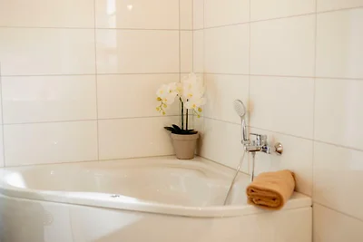 Dock 2 - tolles Ferienhaus für bis zu Perso...